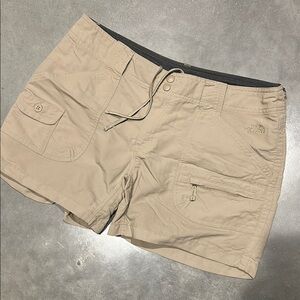 The North Face Tan Cargo Shorts Relaxed Fit